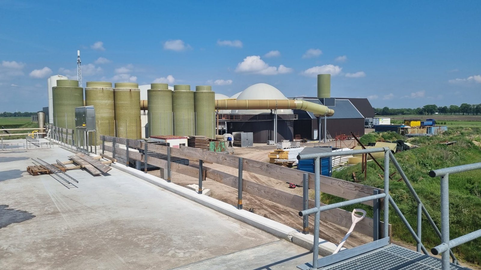 Biogas Plant & Feedstock Silos